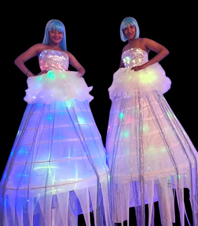 STILT WALKERS
