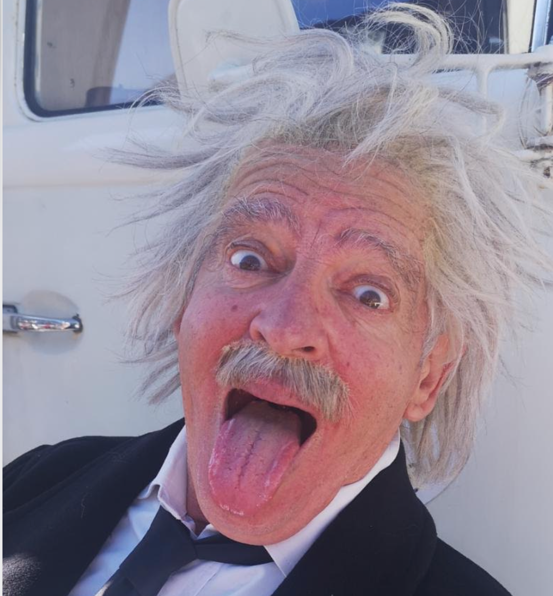 EINSTEIN IMPERSONATORS – EINSTEIN IMPERSONATORS entertainment hire, South Africa