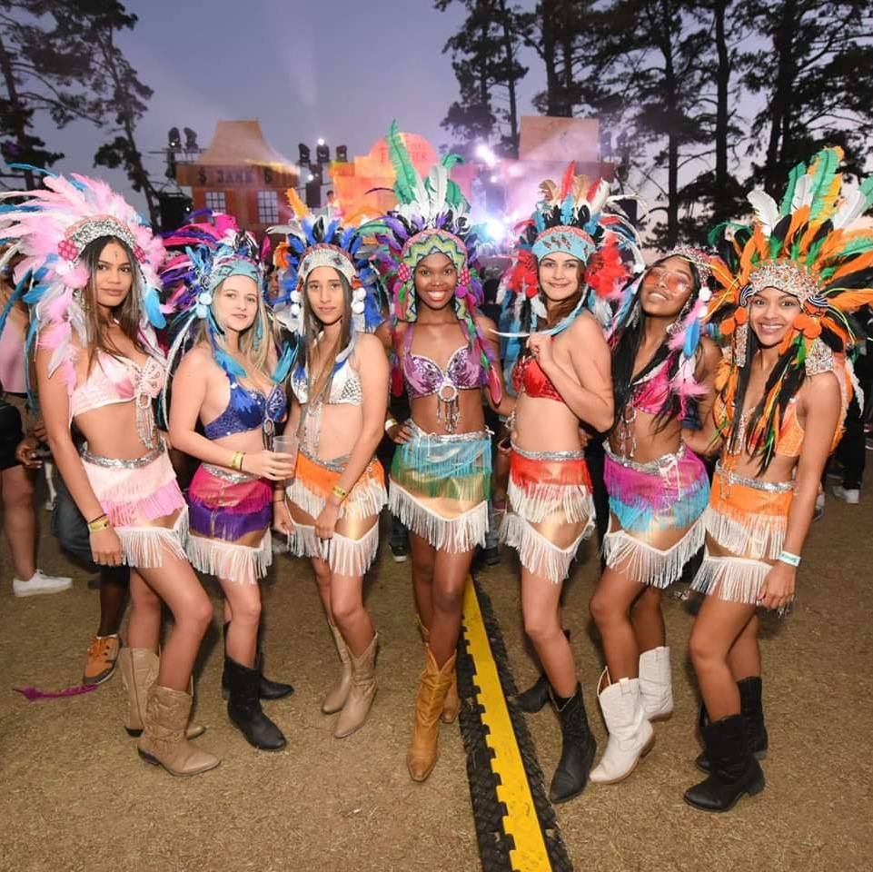 THEMED HOSTESSES – THEMED HOSTESSES entertainment hire, South Africa