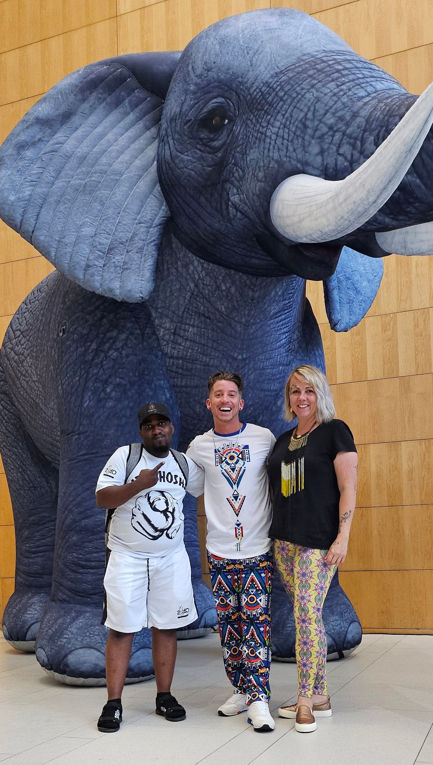 INFLATABLE ELEPHANTS