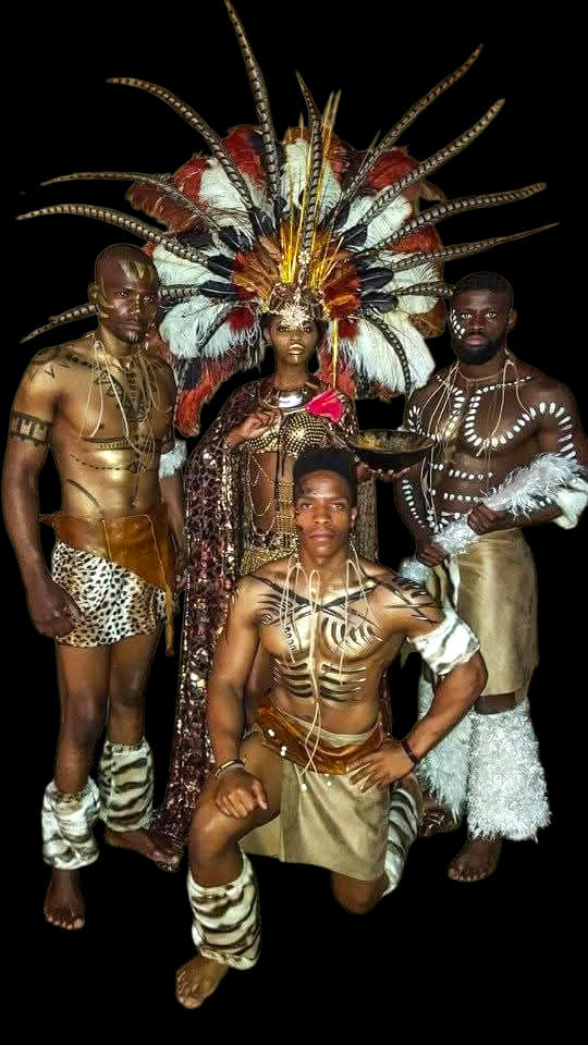 AFRICAN QUEENS