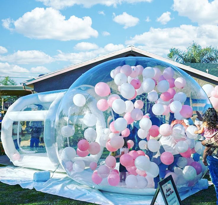BUBBLE BALLOON HOUSE