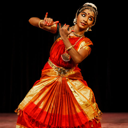 CLASSICAL INDIAN DANCERS