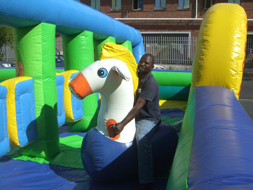 BOUNCY HORSE RACING TRACK
