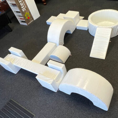 WHITE SOFTPLAY
